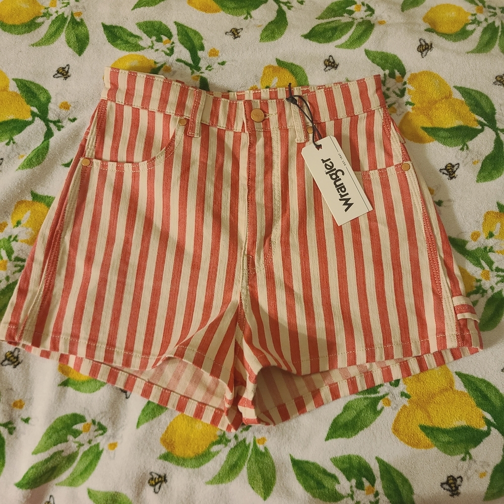 NWT WRANGLER VINTAGE DOLLY STRIPE SHORTS